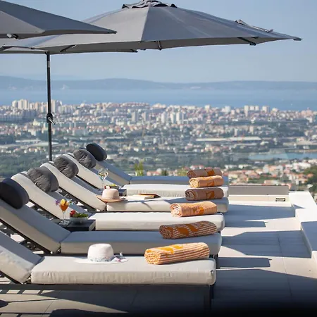 Tennis, Cinema & Casino - Villa Rivendell Excelsior Villa Solin