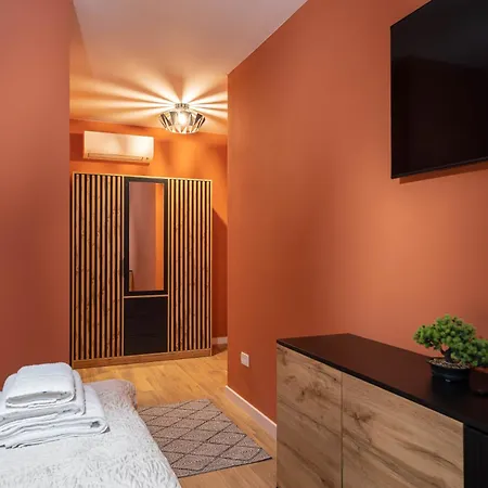Rivendell Excelsior - Casino, Cinema, Tennis * Solin