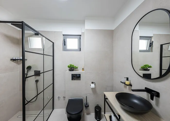 Villa Rivendell Excelsior - Casino, Cinema, Tennis Solin