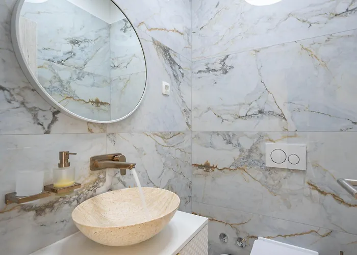 Villa Rivendell Excelsior - Casino, Cinema, Tennis Solin