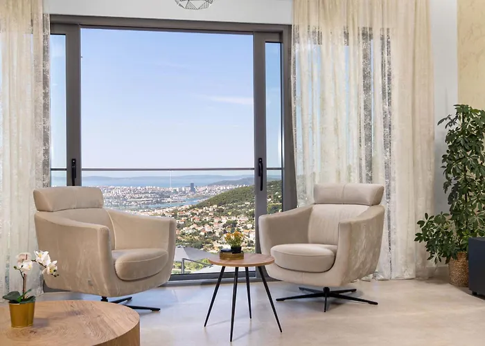 Rivendell Excelsior - Casino, Cinema, Tennis *